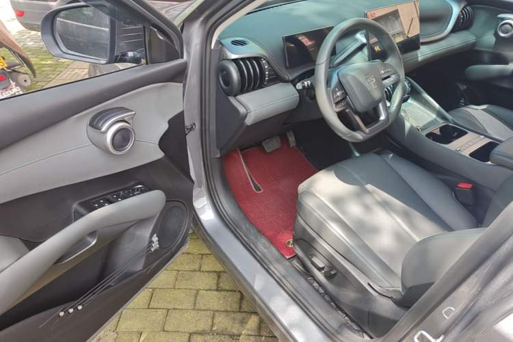 Used BYD Yuan PLUS 2025 Intelligent Driving Version 510 km Leading Edition Driver Seat