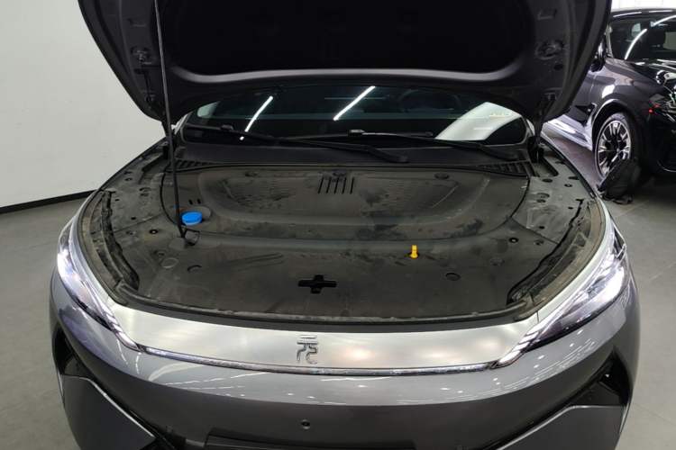 Used BYD Yuan PLUS 2025 Intelligent Driving Version 430 KM Beyond-Range Edition Engine Bay
