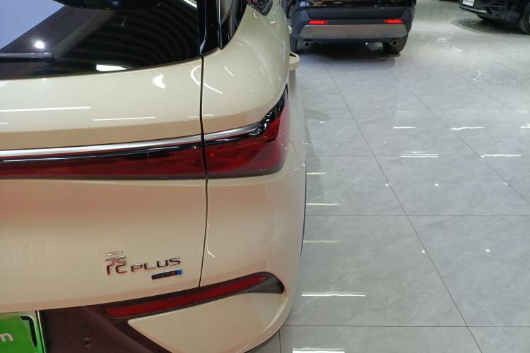 Used BYD Yuan PLUS 2025 Intelligent Driving Version 510 KM Beyond-Grade Edition Exterior 3