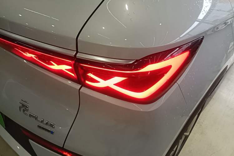 Used BYD Yuan PLUS 2025 Intelligent Driving Version 510 KM Beyond-Grade Edition Exterior 3