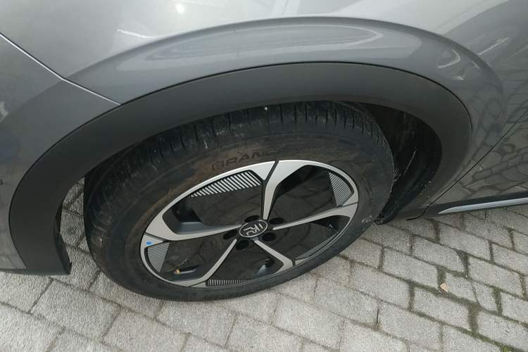 Used BYD Yuan PLUS 2025 Intelligent Driving Version 510 KM Beyond-Grade Edition Exterior 4