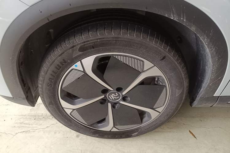Used BYD Yuan PLUS 2025 Intelligent Driving Version 510 KM Beyond-Grade Edition Exterior 4