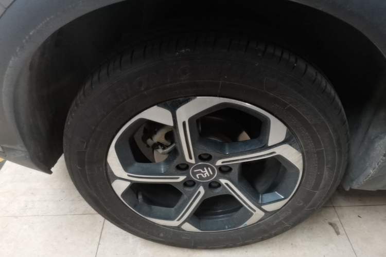 Used BYD Yuan PLUS 2025 Intelligent Driving Version 510 km Leading Edition Exterior 5