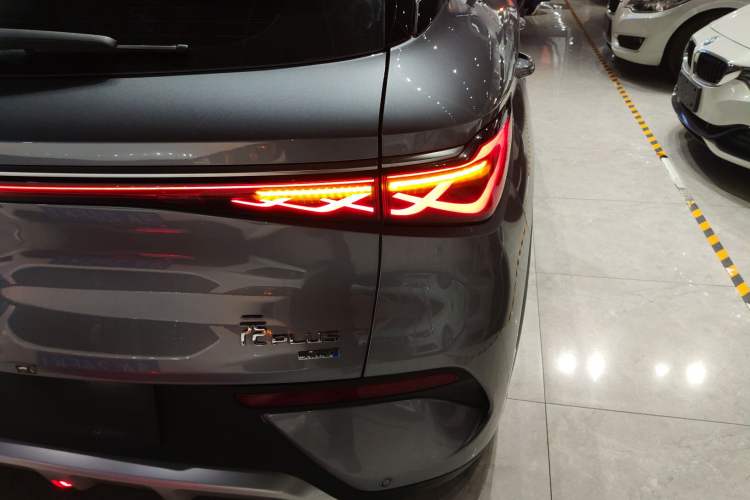 Used BYD Yuan PLUS 2025 Intelligent Driving Version 510 km Leading Edition Exterior 6