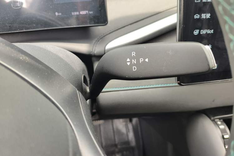 Used BYD Yuan PLUS 2025 Intelligent Driving Version 510 km Excellence Edition Gear Lever