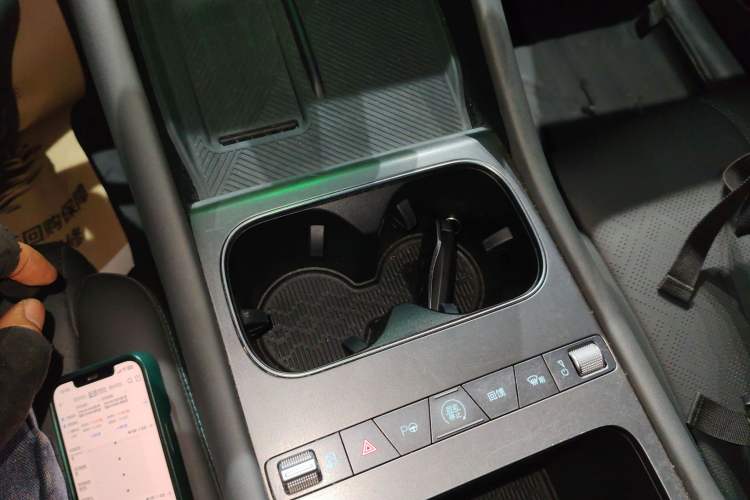 Used BYD Yuan PLUS 2025 Intelligent Driving Version 510 km Leading Edition Gear Lever