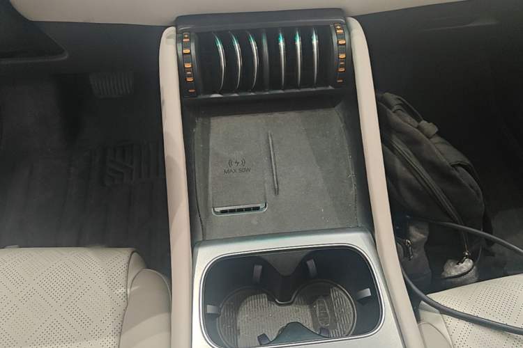 Used BYD Yuan PLUS 2025 Intelligent Driving Version 510 KM Beyond-Grade Edition Gear Lever