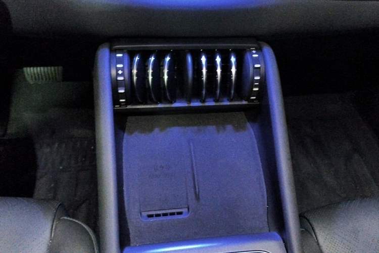 Used BYD Yuan PLUS 2025 Intelligent Driving Version 430 KM – Leading Edition Gear Lever