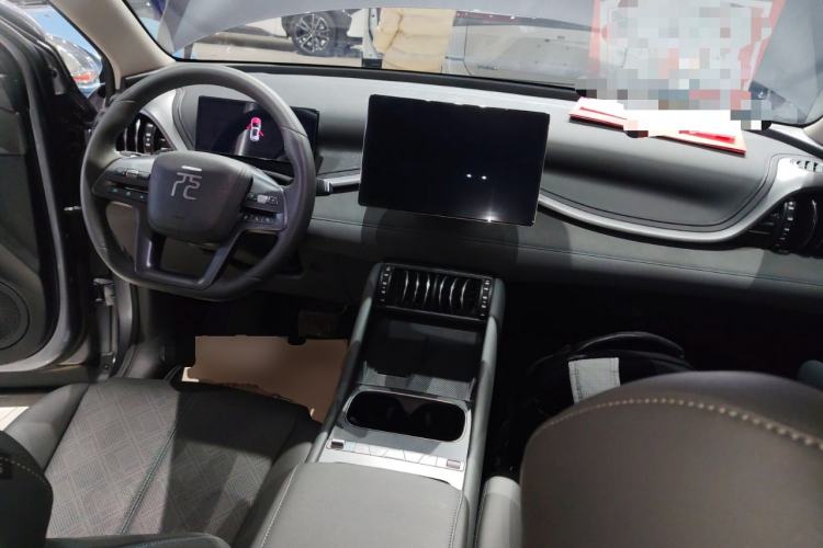 Used BYD Yuan PLUS 2025 Intelligent Driving Version 510 km Leading Edition Interior 2