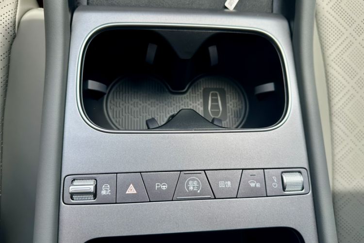 Used BYD Yuan PLUS 2025 Intelligent Driving Version 430 KM Beyond-Range Edition Interior 5
