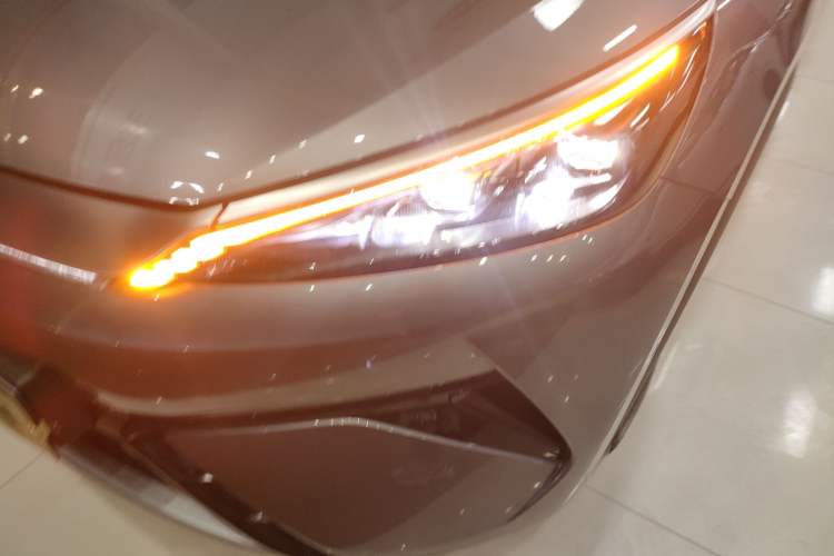 Used BYD Yuan PLUS 2025 Intelligent Driving Version 510 km Leading Edition Left Front Headlight