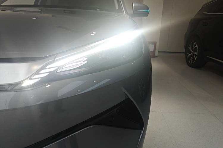 Used BYD Yuan PLUS 2025 Intelligent Driving Version 510 KM Beyond-Grade Edition Left Front Headlight