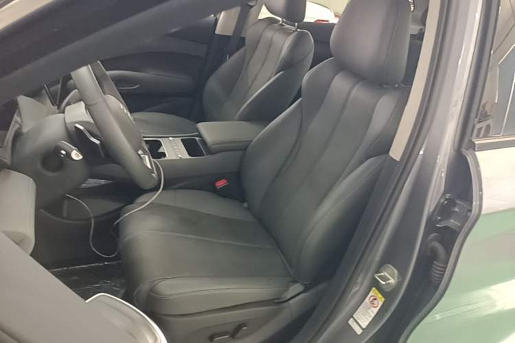 Used BYD Yuan PLUS 2025 Intelligent Driving Version 510 KM Beyond-Grade Edition Left Front Seat
