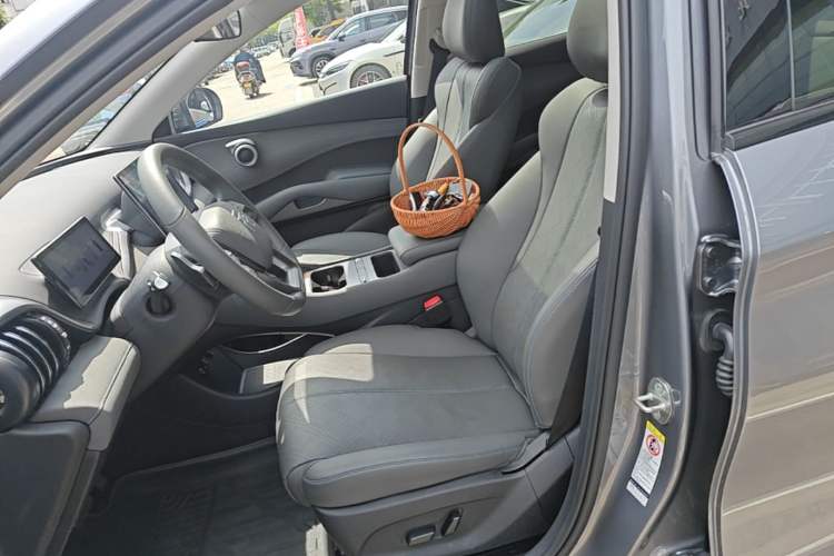 Used BYD Yuan PLUS 2025 Intelligent Driving Version 510 KM Beyond-Grade Edition Left Front Seat