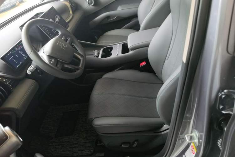 Used BYD Yuan PLUS 2025 Intelligent Driving Version 430 KM Beyond-Range Edition Left Front Seat