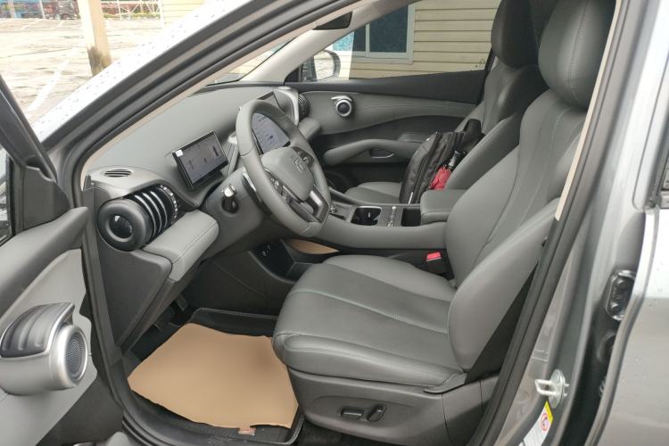 Used BYD Yuan PLUS 2025 Intelligent Driving Version 430 KM – Leading Edition Left Front Seat