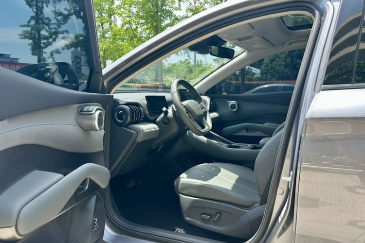 Used BYD Yuan PLUS 2025 Intelligent Driving Version 430 KM Beyond-Range Edition Left Front Seat