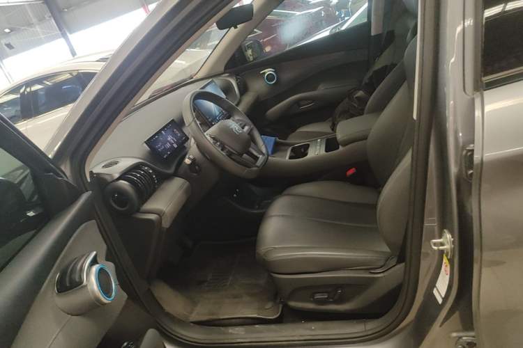 Used BYD Yuan PLUS 2025 Intelligent Driving Version 510 km Leading Edition Left Front Seat