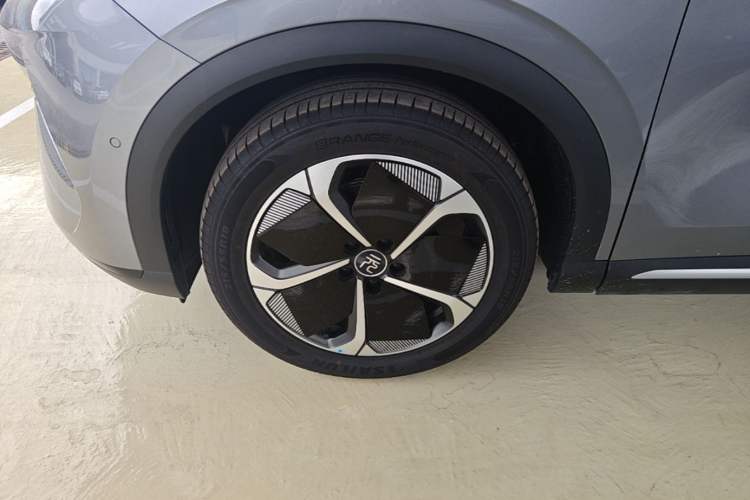 Used BYD Yuan PLUS 2025 Intelligent Driving Version 510 km Excellence Edition Left Front Wheel Hub
