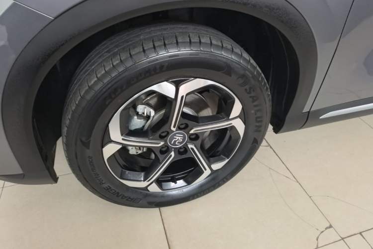 Used BYD Yuan PLUS 2025 Intelligent Driving Version 510 km Leading Edition Left Front Wheel Hub