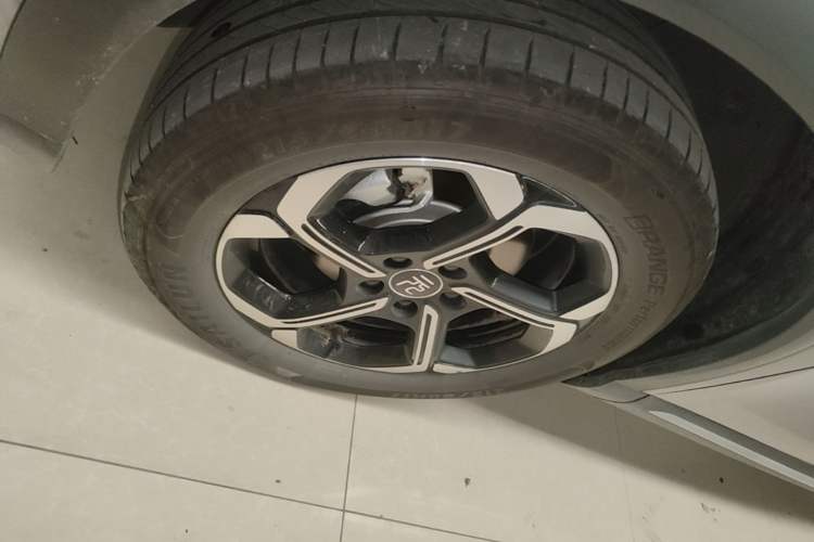 Used BYD Yuan PLUS 2025 Intelligent Driving Version 510 km Leading Edition Left Front Wheel Hub