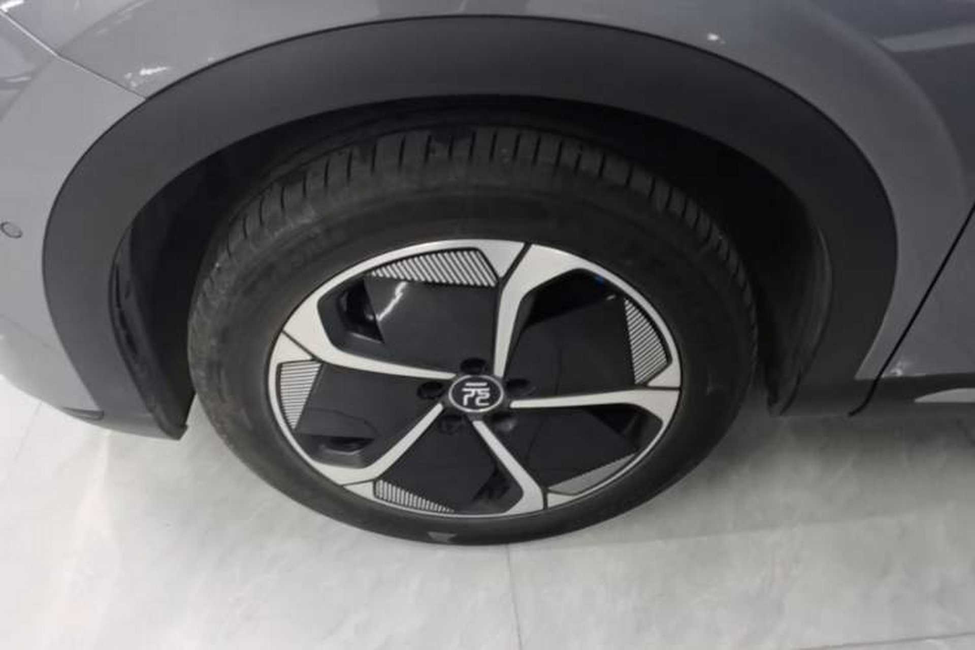 Used BYD Yuan PLUS 2025 Intelligent Driving Version 510 KM Beyond-Grade Edition Left Front Wheel Hub