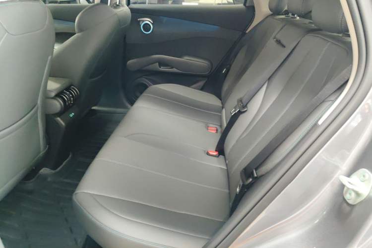 Used BYD Yuan PLUS 2025 Intelligent Driving Version 510 km Leading Edition Left Rear Seat