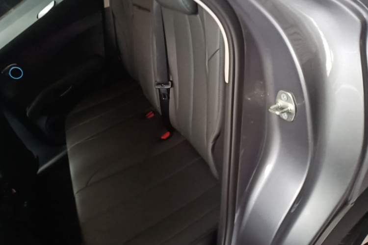 Used BYD Yuan PLUS 2025 Intelligent Driving Version 510 km Leading Edition Left Rear Seat