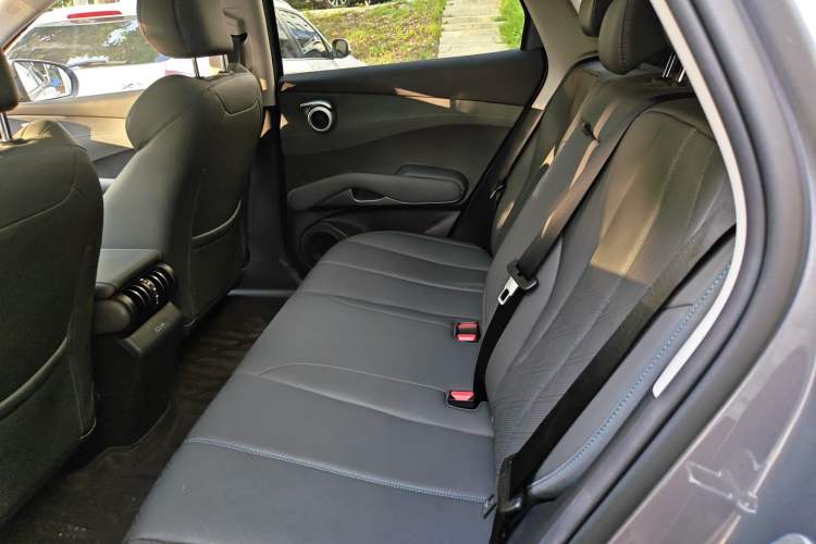 Used BYD Yuan PLUS 2025 Intelligent Driving Version 510 KM Beyond-Grade Edition Left Rear Seat