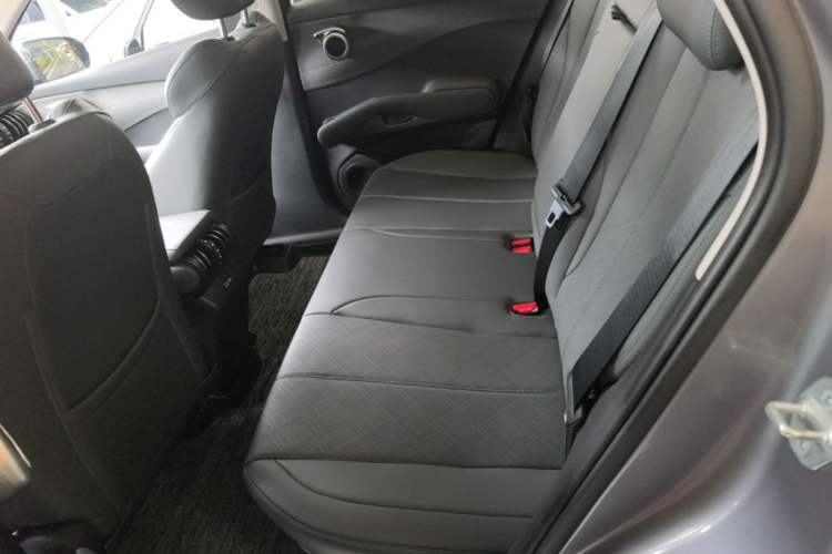 Used BYD Yuan PLUS 2025 Intelligent Driving Version 430 KM Beyond-Range Edition Left Rear Seat