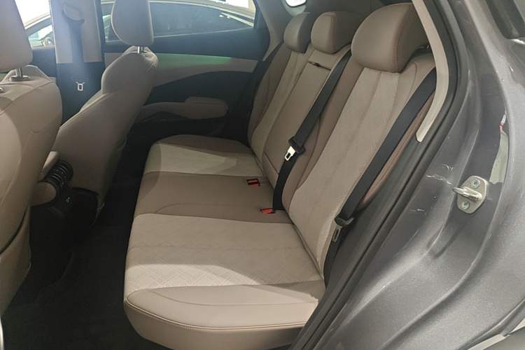 Used BYD Yuan PLUS 2025 Intelligent Driving Version 510 KM Beyond-Grade Edition Left Rear Seat