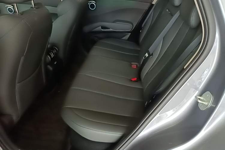 Used BYD Yuan PLUS 2025 Intelligent Driving Version 510 KM Beyond-Grade Edition Left Rear Seat