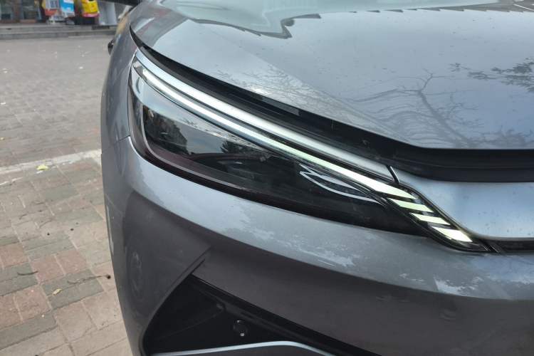 Used BYD Yuan PLUS 2025 Intelligent Driving Version 510 km Excellence Edition Right Front Headlight