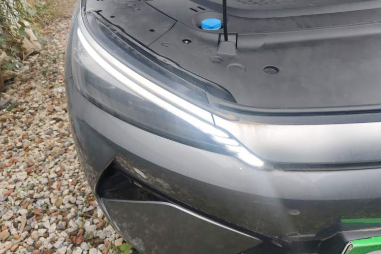 Used BYD Yuan PLUS 2025 Intelligent Driving Version 430 KM – Leading Edition Right Front Headlight