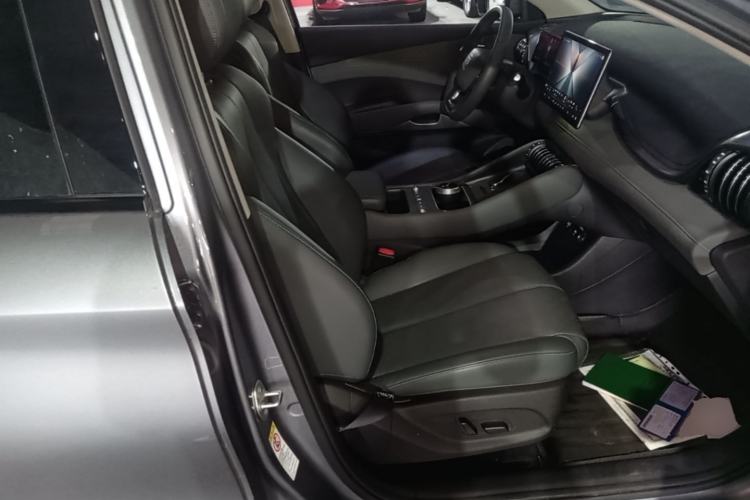 Used BYD Yuan PLUS 2025 Intelligent Driving Version 430 KM Beyond-Range Edition Right Front Seat