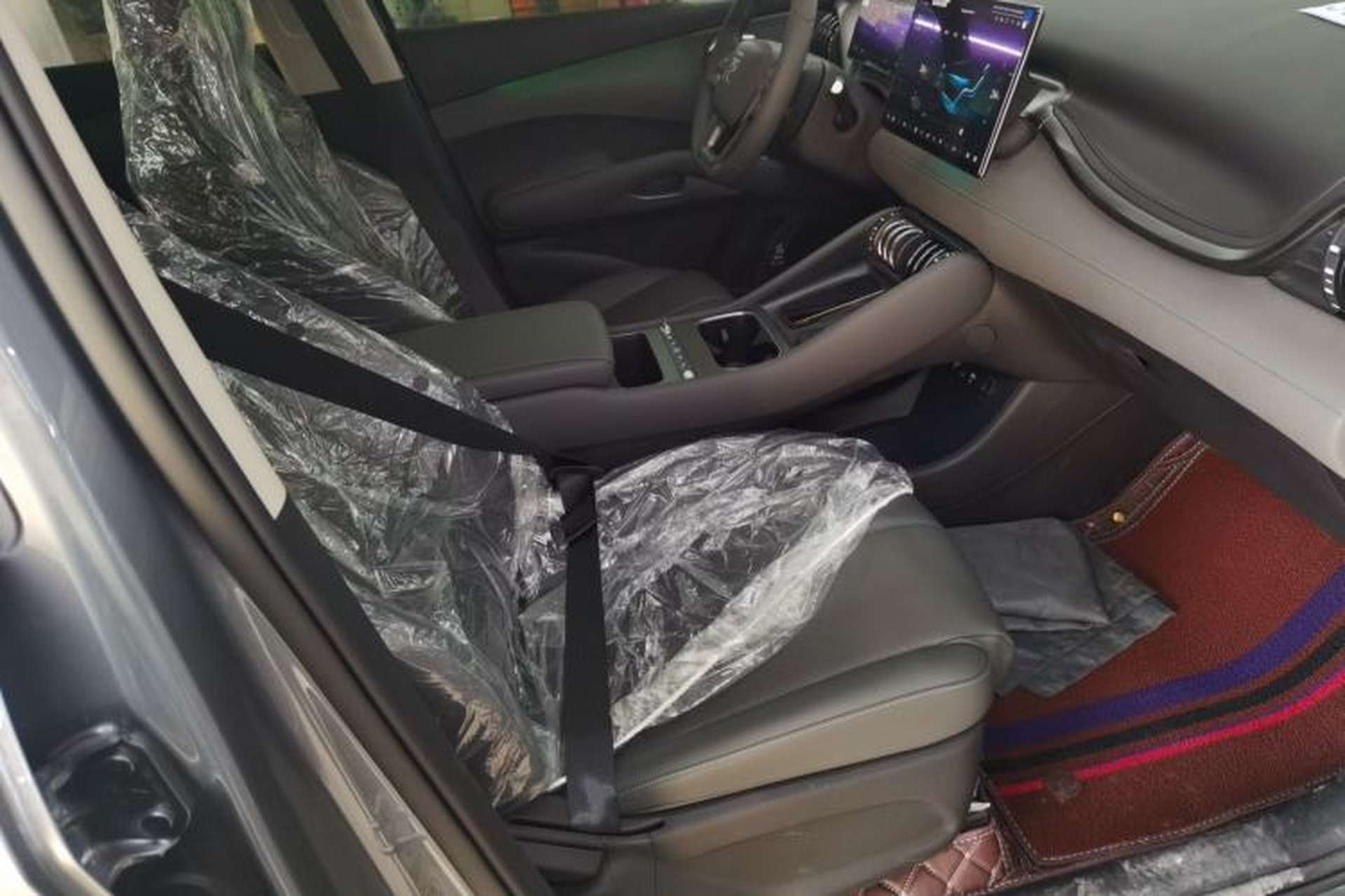 Used BYD Yuan PLUS 2025 Intelligent Driving Version 430 KM – Leading Edition Right Front Seat