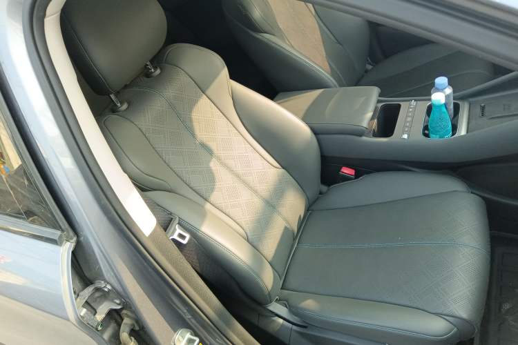 Used BYD Yuan PLUS 2025 Intelligent Driving Version 510 KM Beyond-Grade Edition Right Front Seat