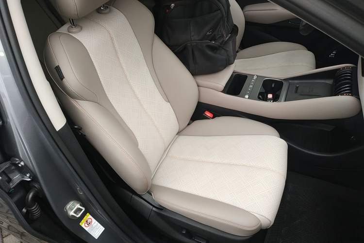 Used BYD Yuan PLUS 2025 Intelligent Driving Version 510 KM Beyond-Grade Edition Right Front Seat