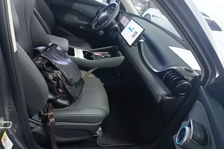 Used BYD Yuan PLUS 2025 Intelligent Driving Version 430 KM – Leading Edition Right Front Seat