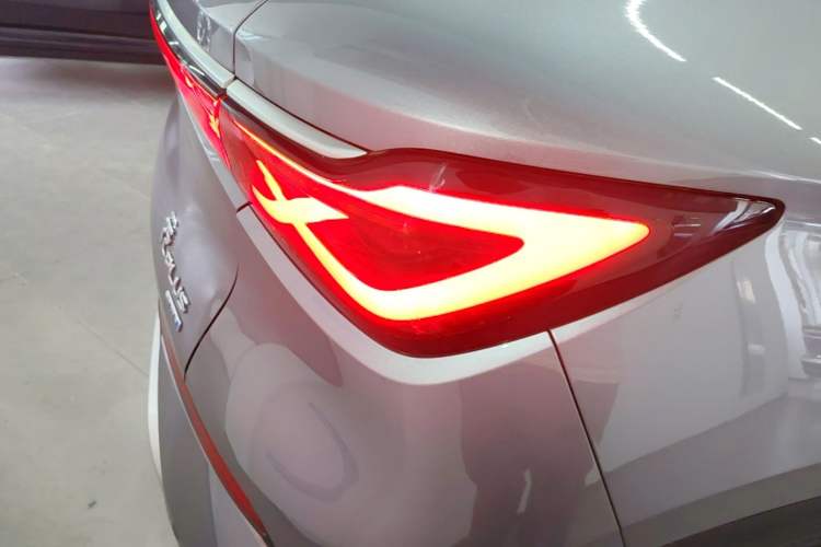 Used BYD Yuan PLUS 2025 Intelligent Driving Version 430 KM Beyond-Range Edition Right Rear Taillight