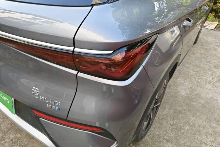 Used BYD Yuan PLUS 2025 Intelligent Driving Version 510 KM Beyond-Grade Edition Right Rear Taillight