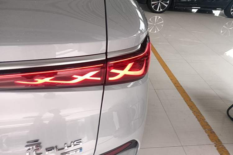 Used BYD Yuan PLUS 2025 Intelligent Driving Version 430 KM Beyond-Range Edition Right Rear Taillight