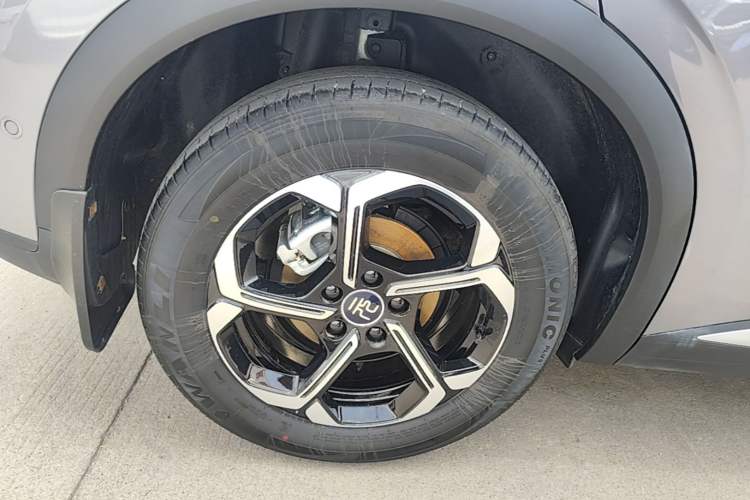 Used BYD Yuan PLUS 2025 Intelligent Driving Version 430 KM Beyond-Range Edition Right Rear Wheel Hub