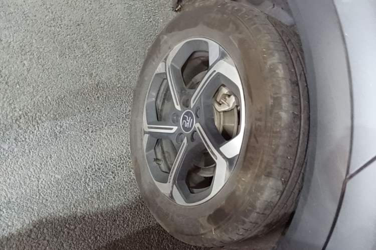Used BYD Yuan PLUS 2025 Intelligent Driving Version 430 KM Beyond-Range Edition Right Rear Wheel Hub