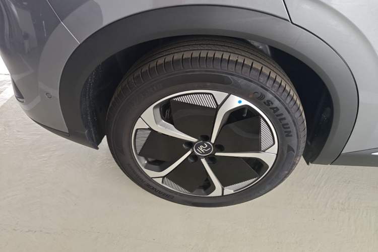 Used BYD Yuan PLUS 2025 Intelligent Driving Version 510 km Excellence Edition Right Rear Wheel Hub