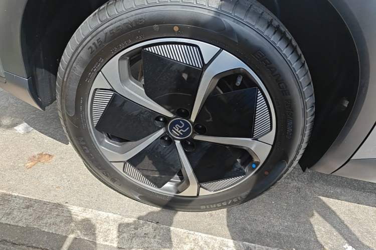 Used BYD Yuan PLUS 2025 Intelligent Driving Version 510 KM Beyond-Grade Edition Right Rear Wheel Hub