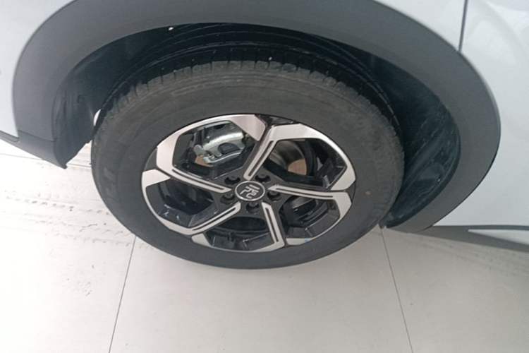 Used BYD Yuan PLUS 2025 Intelligent Driving Version 430 KM Beyond-Range Edition Right Rear Wheel Hub