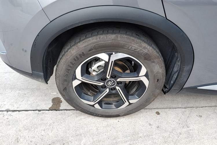 Used BYD Yuan PLUS 2025 Intelligent Driving Version 430 KM Beyond-Range Edition Right Rear Wheel Hub