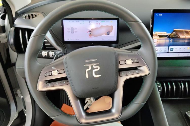 Used BYD Yuan PLUS 2025 Intelligent Driving Version 510 KM Beyond-Grade Edition Steering Wheel
