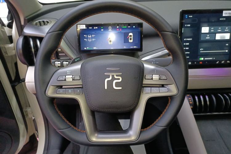Used BYD Yuan PLUS 2025 Intelligent Driving Version 510 KM Beyond-Grade Edition Steering Wheel